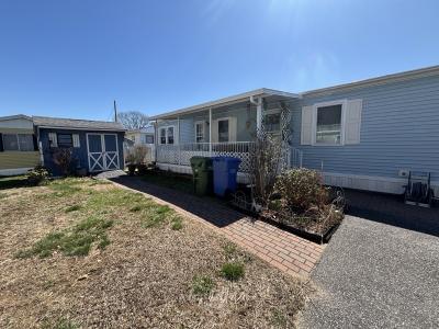 Photo 4 of 16 of home located at 10 Pine Cone Drive Westbrook, CT 06498