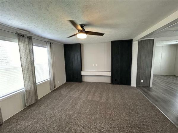 2022 Clayton American Made 5628-560  Home