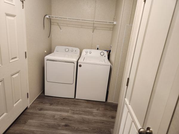 2022 Clayton American Made 5628-560  Home