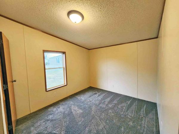 1999 Fleetwood  Unknown  Home