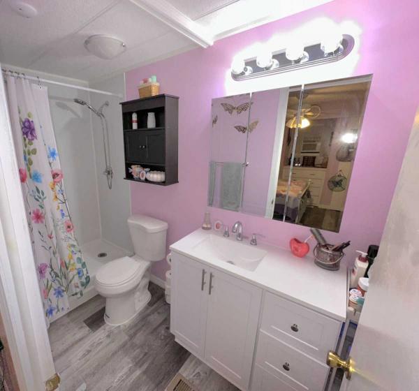 AGE 40+ PARK Mobile Home