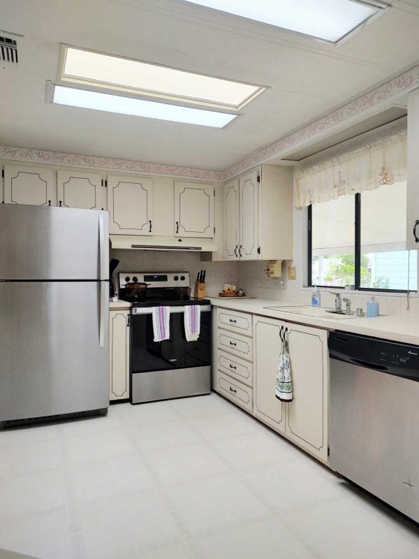 1984 Sher Manufactured Home