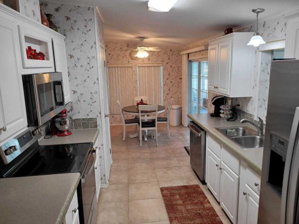 2005 Jacobsen Manufactured Home