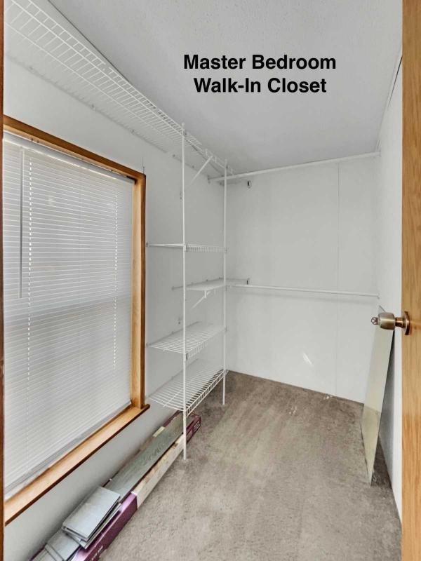 1994 Friendship Manufactured Home