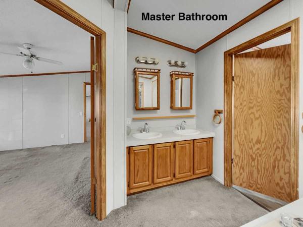 1994 Friendship Manufactured Home