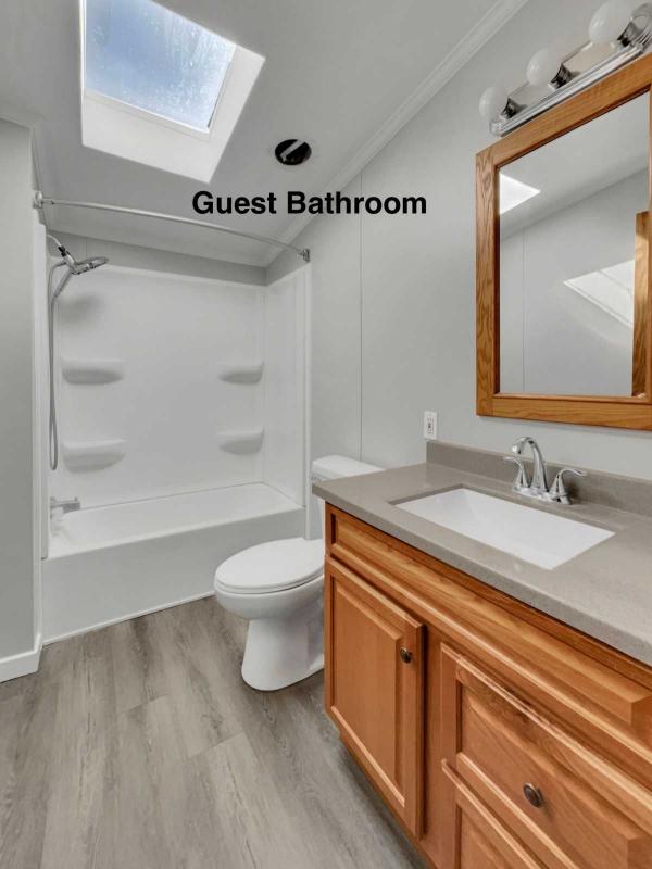 1994 Friendship Manufactured Home