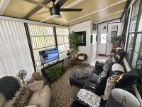 1986 Park Manufactured Home