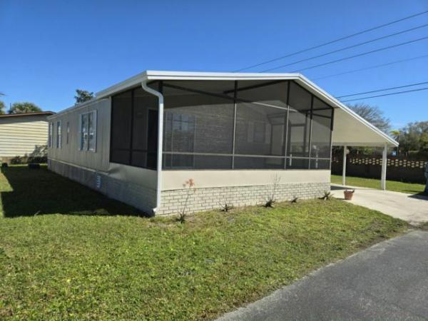 1987 BROO Manufactured Home