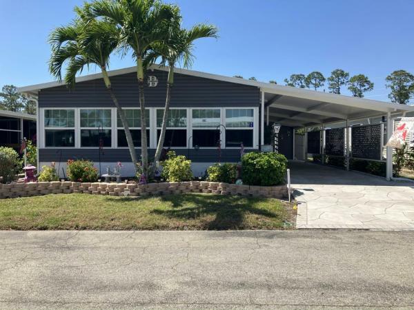 Photo 1 of 2 of home located at 1817 Monticello Dr, #H55 Naples, FL 34110