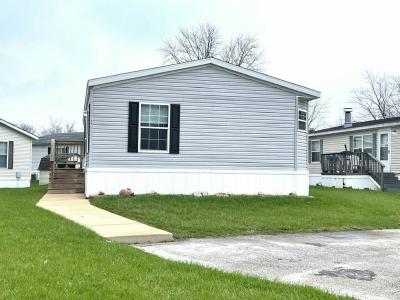 Photo 2 of 21 of home located at 144 Brenta Court Lynwood, IL 60411