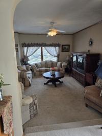 2005 Liberty O136326XUAC Mobile Home