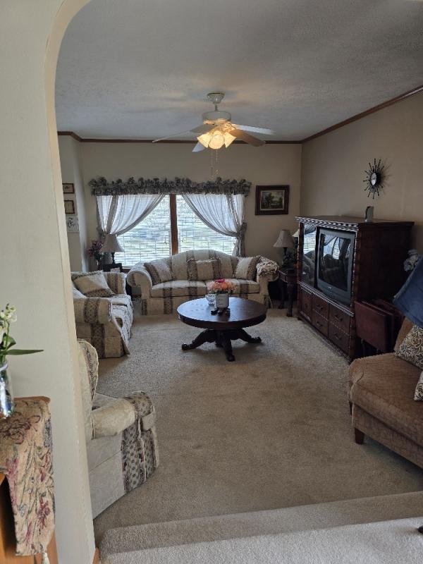 2005 Liberty O136326XUAC Mobile Home