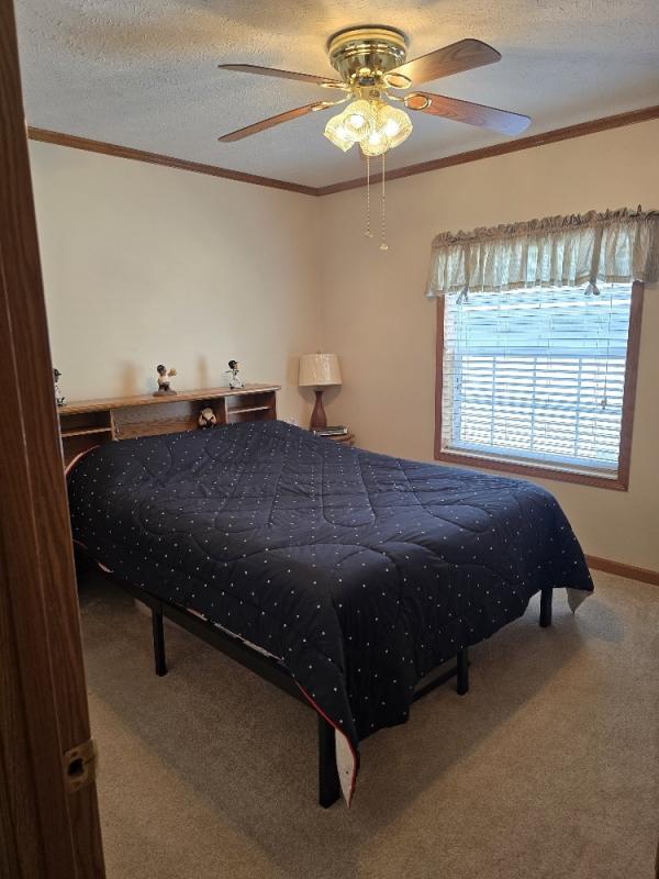 2005 Liberty O136326XUAC Mobile Home