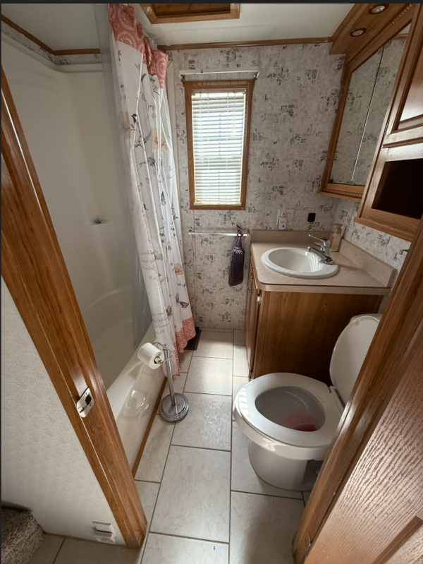 2004 Trophy RV Mobile Home