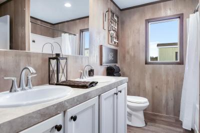 Photo 3 of 22 of home located at 113 Shady Grove #Shady113 Sanger, TX 76266