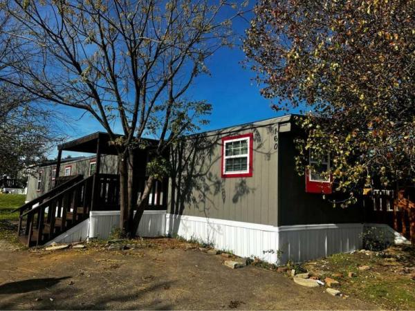 1985 WOODLAKE Mobile Home