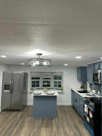 1985 WOODLAKE Mobile Home