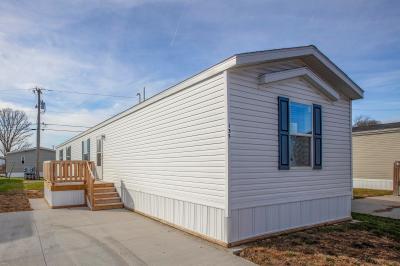 Mobile Home at 135 Meadows Nappanee, IN 46550