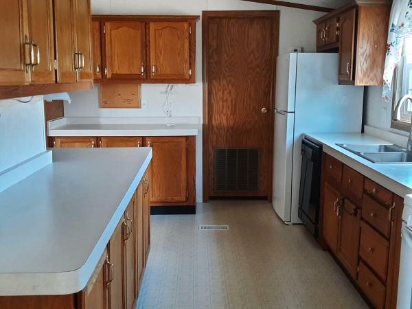 1996 Fairmont 112 Mojave 672  Home