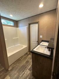 2022 Clayton Savannah 46 37FAC16562AH22  Home