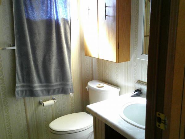 1975 REPU  Home