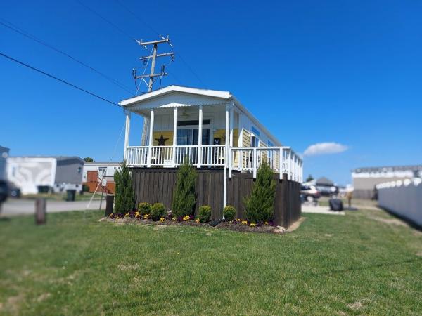 Photo 1 of 2 of home located at 105 Rens Rd. Lot 74 Poquoson, VA 23662