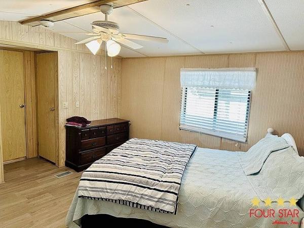 1987 BAYS  Home