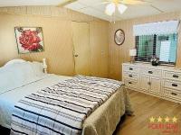 1987 BAYS  Home