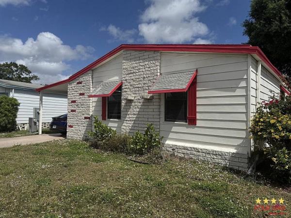 1985 VICT  Home