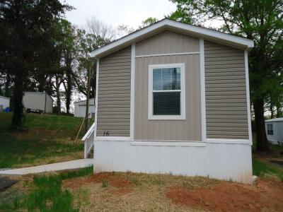 Photo 2 of 11 of home located at 16 Tiller Lane Lynchburg, VA 24501