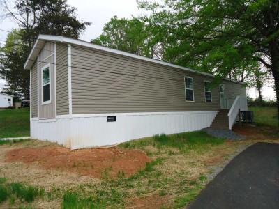 Photo 3 of 11 of home located at 16 Tiller Lane Lynchburg, VA 24501
