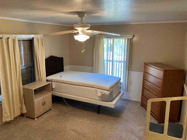 1977 Bendix D-Wide Manufactured Home