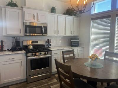 Photo 5 of 17 of home located at 2121 S Pantano Rd #418 Tucson, AZ 85710