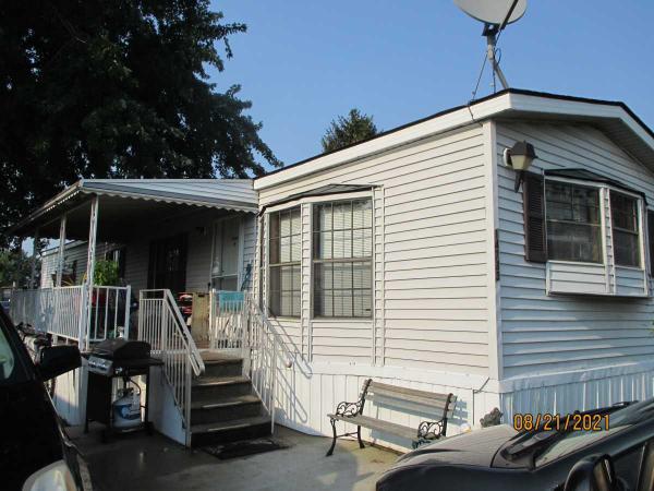 1986  Mobile Home For Sale