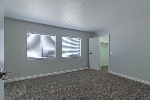 1990 Golden West Manufactured Home