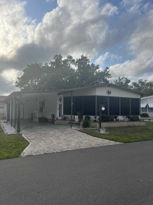 1984 Manufactured Home