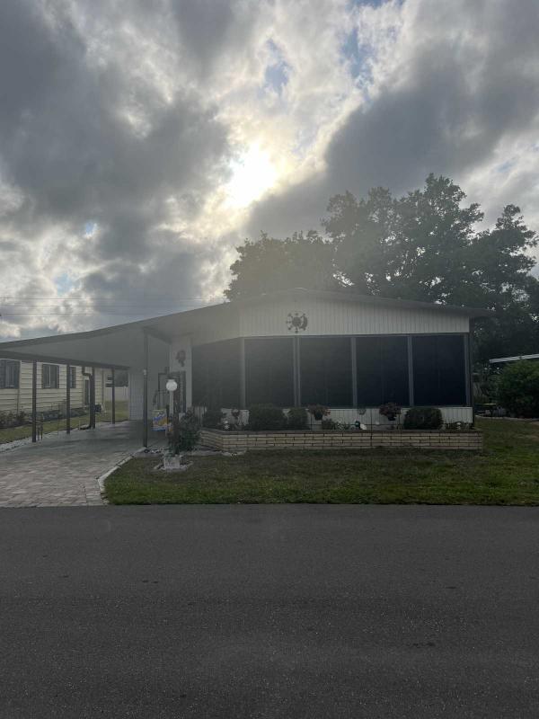 1984 Manufactured Home