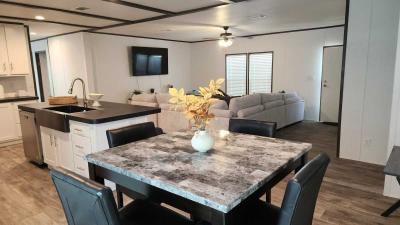 Photo 4 of 15 of home located at 145 Park Lane Hutchins, TX 75141