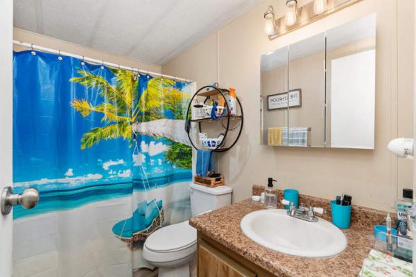 1970 Kaufman&Broad Manufactured Home