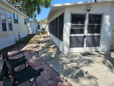 Photo 2 of 10 of home located at 7125 Fruitville Rd 1584 Sarasota, FL 34240