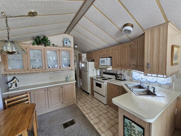 1990 Mobile Home
