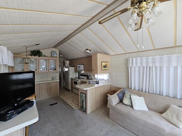 1990 Mobile Home