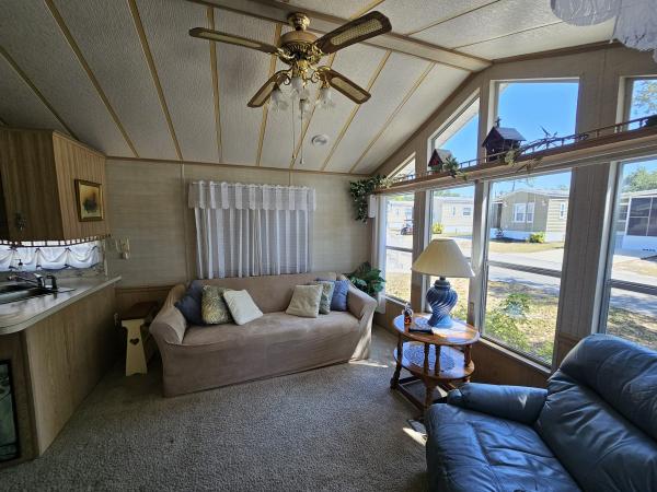 1990 Mobile Home