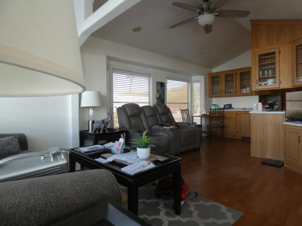 2001 CAVCO Mobile Home