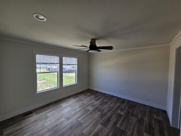 2025 Clayton 52TEM28604B Mobile Home