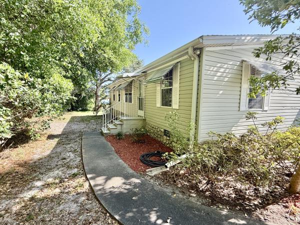2002 Jacobsen FLA14616516A/B Mobile Home