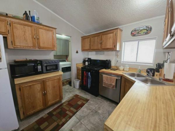 1987 Paramount Mobile Home For Sale
