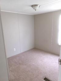 1995 Edgewood Mobile Home