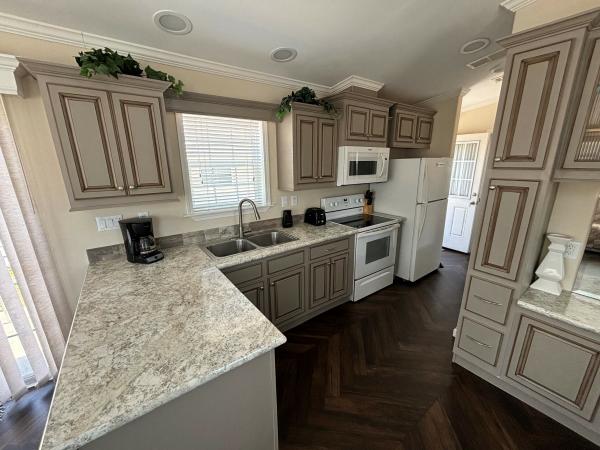 2016 Skyline 2610B Mobile Home