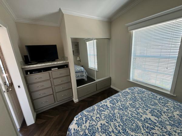 2016 Skyline 2610B Mobile Home